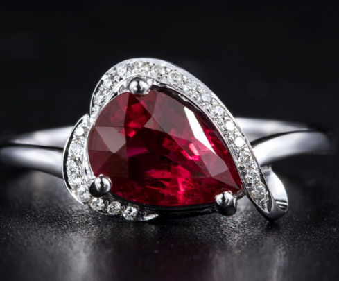 红宝石戒指多少钱是多少 影响红宝石多少钱的因素有哪些