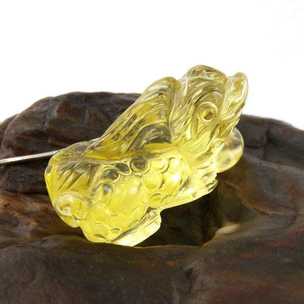 黄水晶的功效与作用佩戴黄水晶有哪些好处- 冰种玻璃种翡翠手镯挂件A货_ 