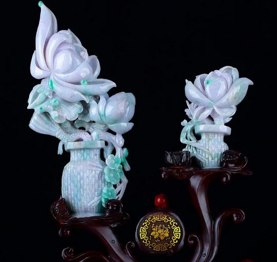 翡翠花瓶常见款式及介绍  摆放翡翠摆件要遵循的原则