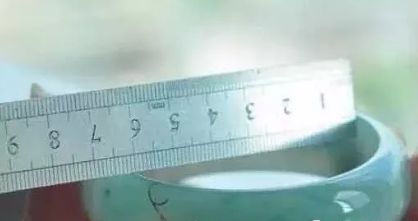 玉手镯怎么量圈口 如何准确测量手镯圈口